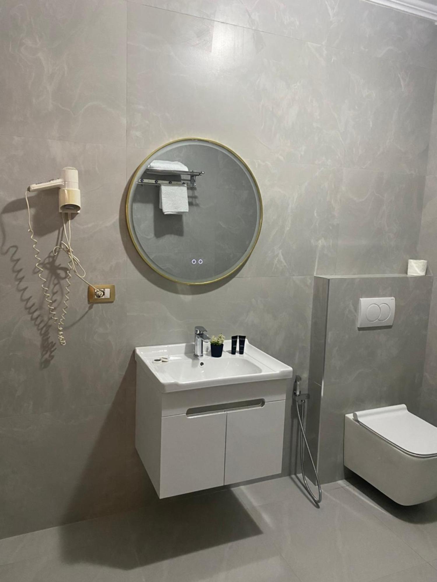 Prince Hotel Tiranë Eksteriør bilde